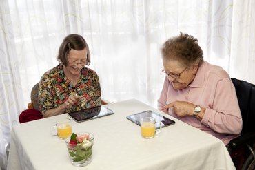 Neue Tablets für die Einrichtungen des Wohlfahrtswerks