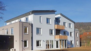 Das Wohnhaus der WG Hohenberger Straße von außen